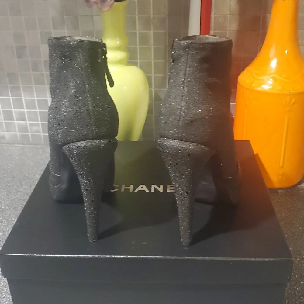 Chanel Sparkly Platform Boots Black - Picture 4 of 11